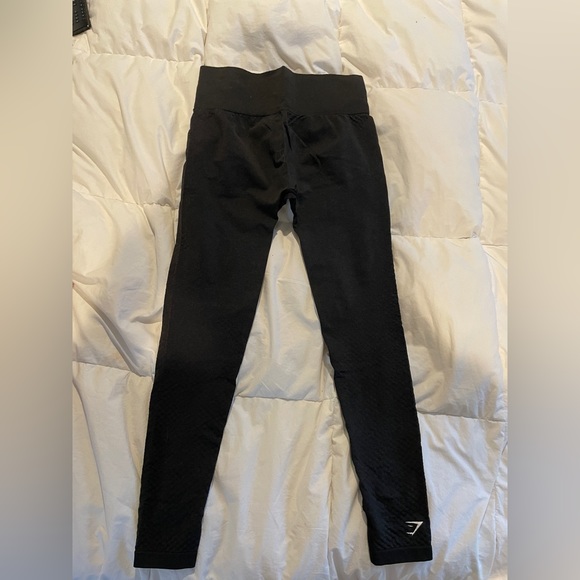 Gymshark Vital black leggings - Picture 2 of 3